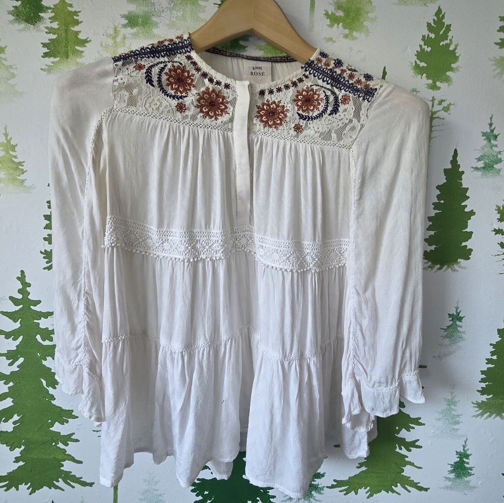 Knox Rose Ivory Blouse with Floral Embroidery